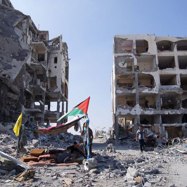 Комисариатът за човешки права на ООН обвини и Израел, и „Хамас“ във военни престъпления 