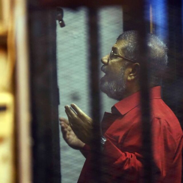 В Египет потвърдиха 25-годишната присъда на бившия президент Мохамед Морси