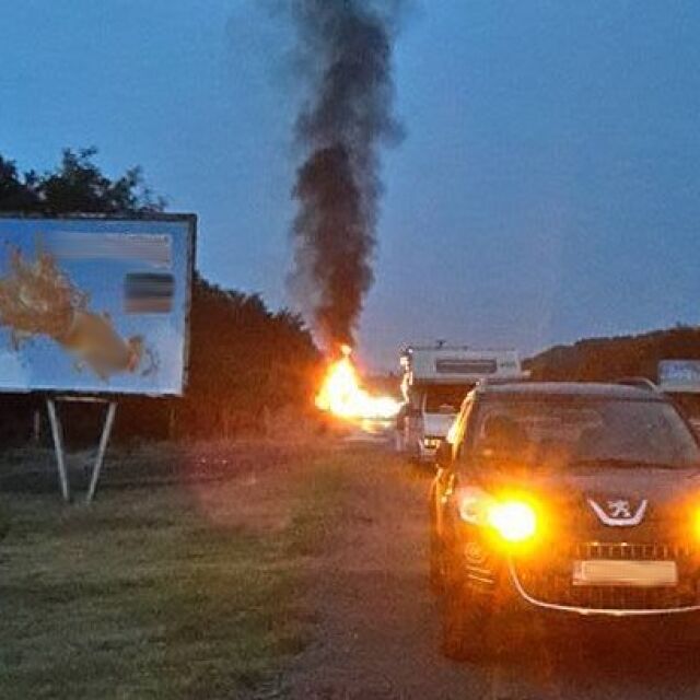 ТИР се запали на автомагистрала "Тракия" 