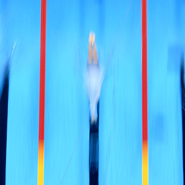 Нина Рангелова завърши последна в серията си на 100 м свободен стил