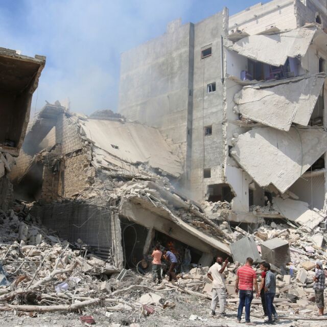 Поредна бомбардировка над най-голямата болница в Алепо