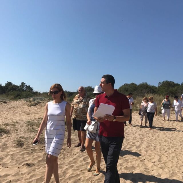 Николина Ангелкова обеща санкции за собственици  на частни  имоти зад плаж „Корал“