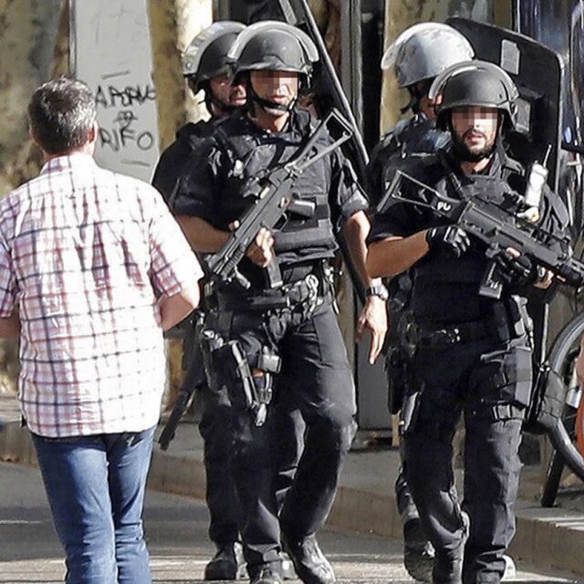 Един задържан и още два инцидента в Барселона