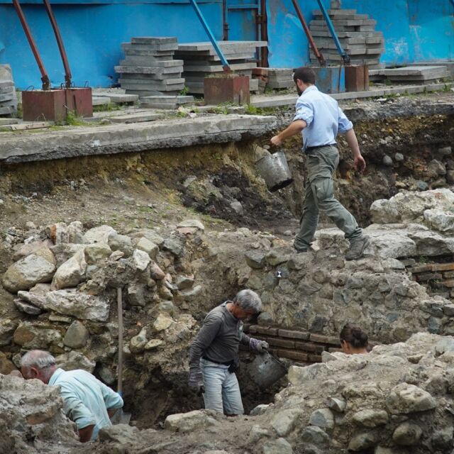 При разкопките на пл. „Света Неделя” намериха работилница за бронз