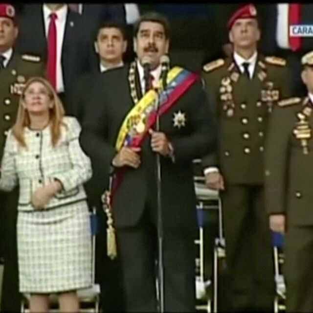 Президентът на Венецуела оцеля при опит за атентат с дронове (ВИДЕО)