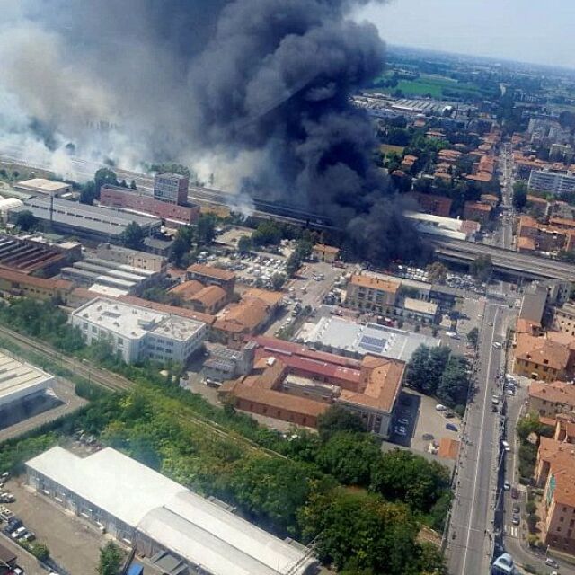 Седем българчета от Силистра са пострадали при взрива на камион-цистерна в Болоня