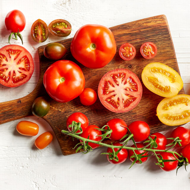 БАБХ спря 5 т домати с пестициди от Турция
