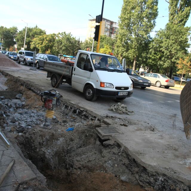 Започват ремонти на нови места в София