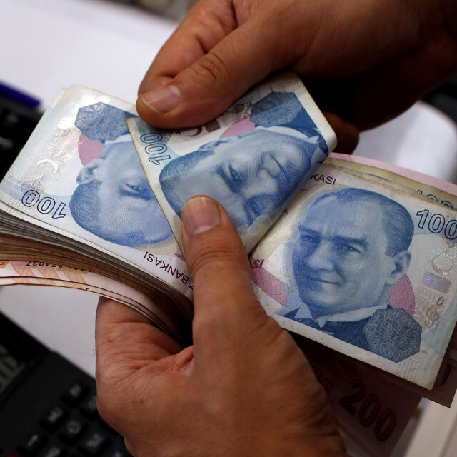 Инфлацията в Турция скочи малко над 85% през октомври