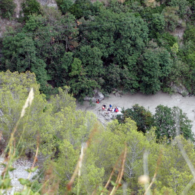 Най-малко 10 са жертвите на наводнението в Раганело