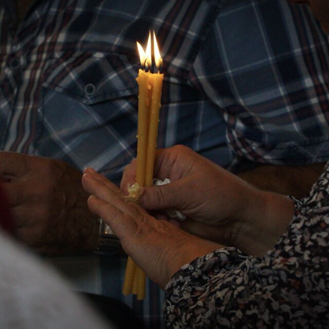 Панихида в Световрачене в памет на загиналите в инцидента край Своге (СНИМИ)
