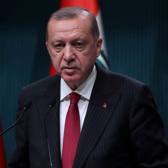 Ердоган: Tурската лира е взета на прицел, но ще преодолеем атаката