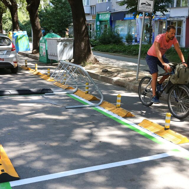 В София правят паркинги за велосипеди и тротинетки 