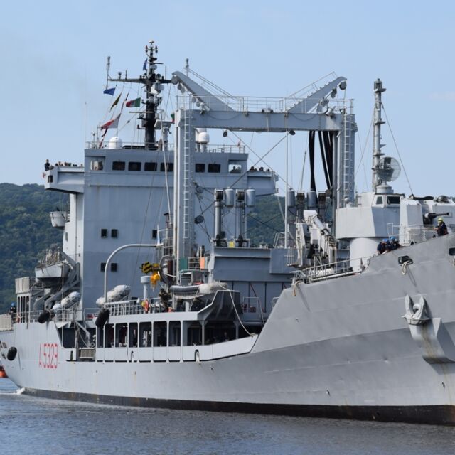 Каракачанов: До края на годината ще има договор за нови кораби за ВМС