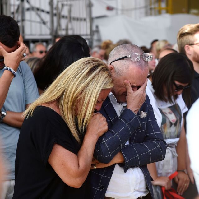 Година след трагедията в Генуа: Италия си спомня за жертвите от срутването на моста 