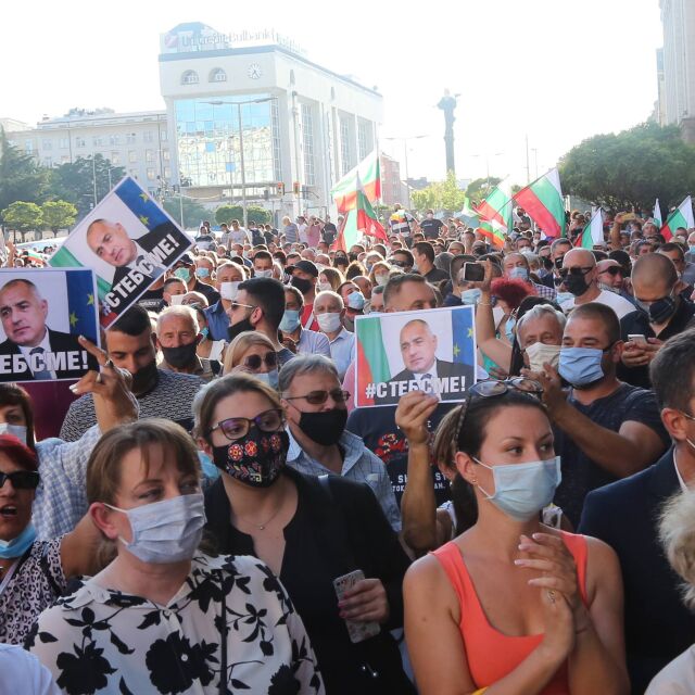 „Барометър България“ измери малка подкрепа за протестите и голяма – за кабинета