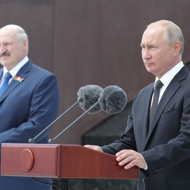 Путин е сформирал руски полицейски части за Беларус по молба на Лукашенко