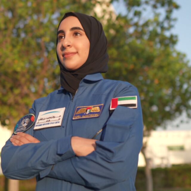 Ексклузивно пред bTV: Първата жена космонавт от арабския свят Нора Ал Матруши 