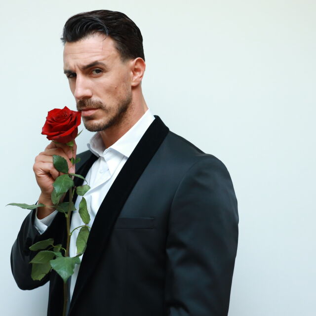 31-годишният Виктор Стоянов е „Ергенът“, чието сърце ще се опитат да пленят дамите в романтичното риалити по bTV