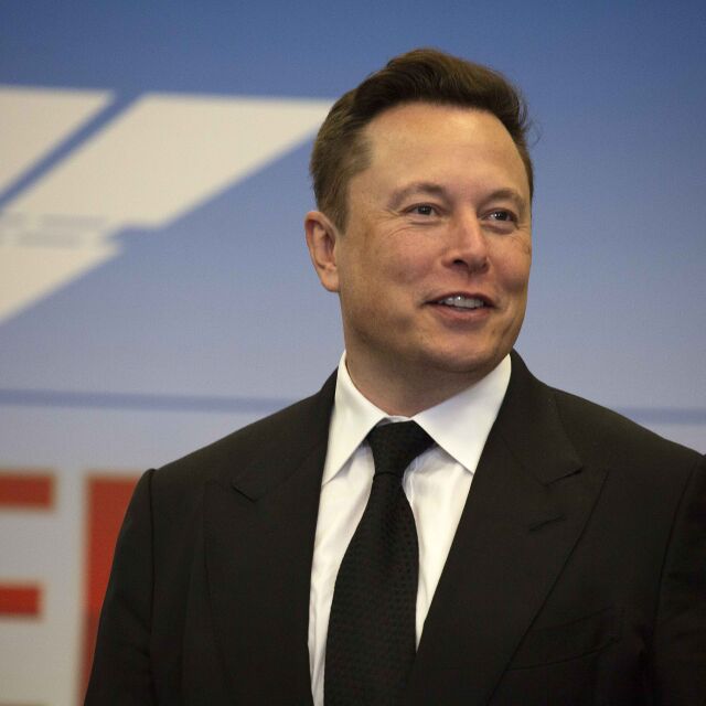 Мъск към служителите на Tesla: Върнете се в офиса или напуснете компанията