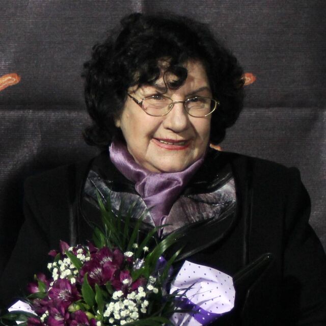 Почина актрисата Виолета Бахчеванова