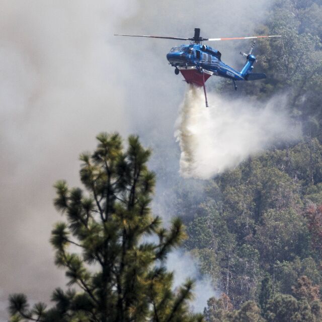 Извънредно положение в Калифорния: Хиляди са евакуирани заради големия пожар (СНИМКИ)