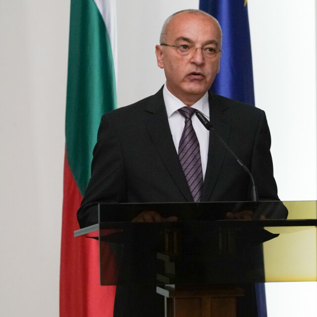 Гълъб Донев: Готвим план за финансовото стабилизиране на „Булгаргаз“