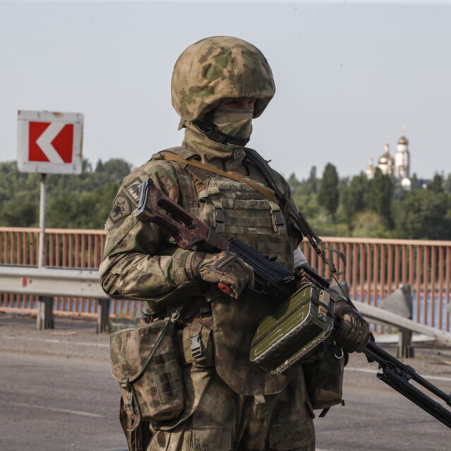 Двама убити и трима ранени при руски обстрел в Херсонска област