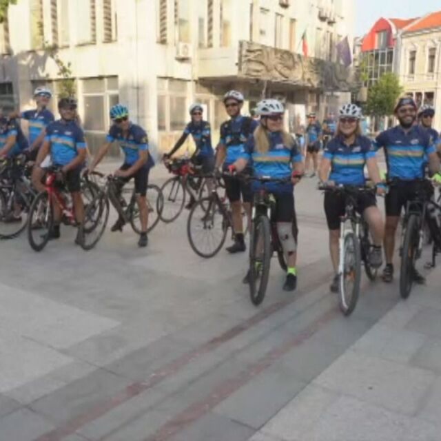 160 колоездачи тръгват от Видин към Дуранкулак, включи се и участник с едноколка