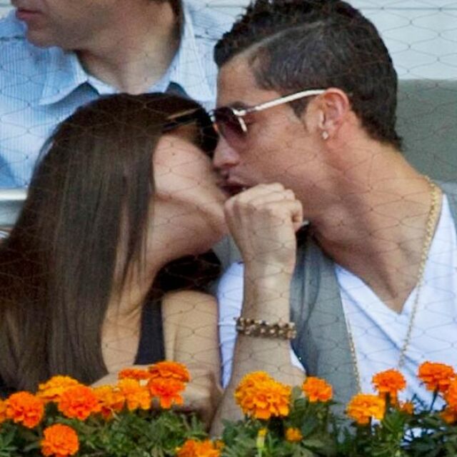 "Роналдо винаги поставя майка си на първо място"