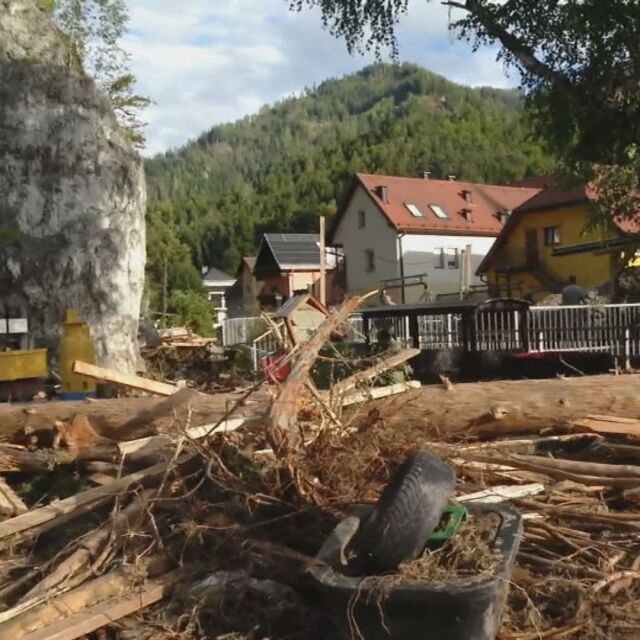 Бедствия в Европа: Словения се бори с последиците от потопа – на места няма вода и ток