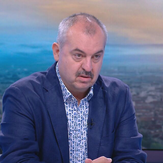Любчо Нешков: Служител на УДБА води атаката срещу промените в конституцията на РСМ