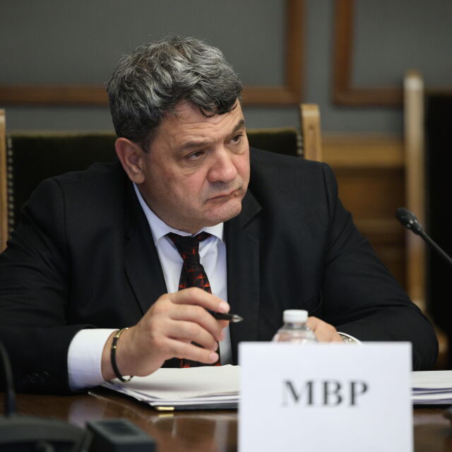 Президентът освободи Петър Тодоров от длъжността главен секретар на МВР