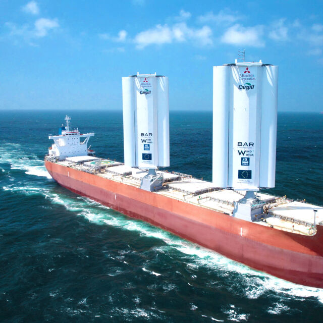 За по-чиста индустрия: Тестват товарен кораб, задвижван от вятъра