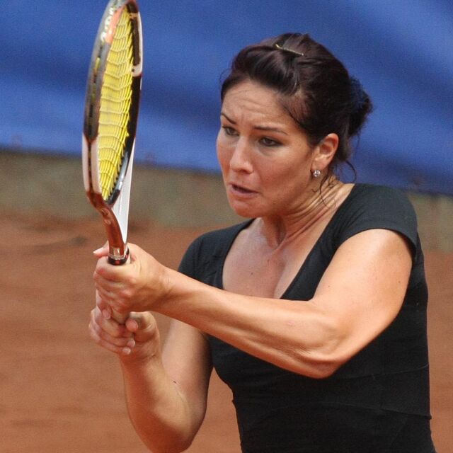 Елица Костова с първа победа в квалификациите на "Уимбълдън"