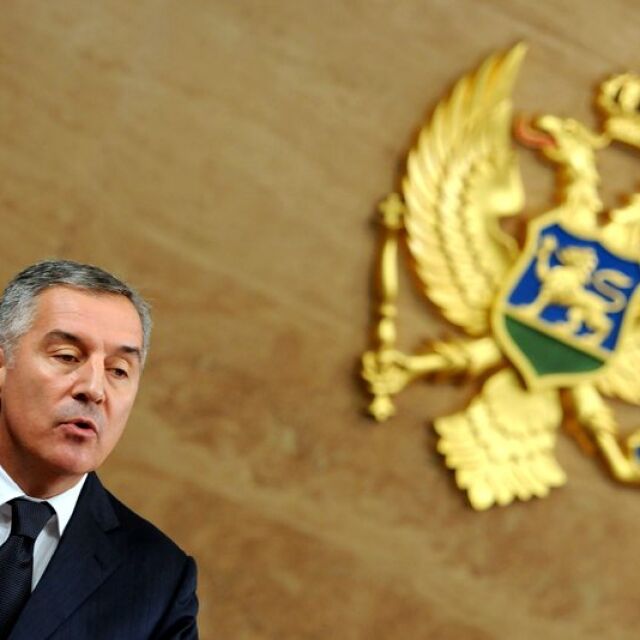 Мило Джуканович печели изборите в Черна гора