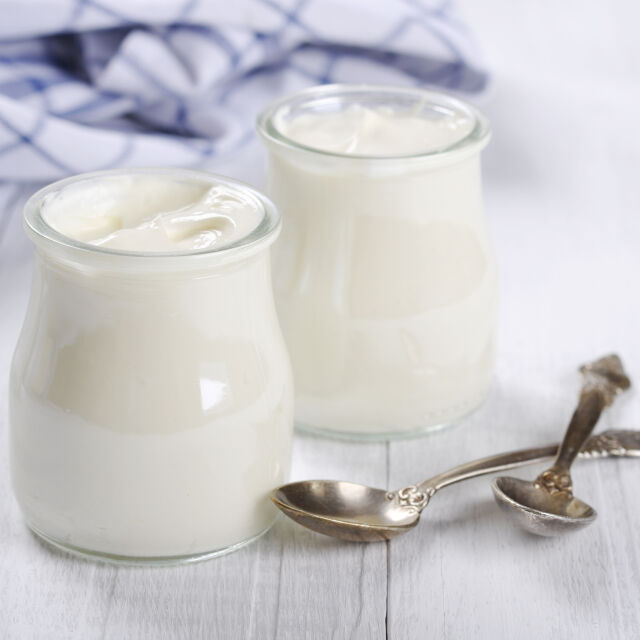 Киселото мляко преди хранене регулира кръвното, предотвратява артрит и още