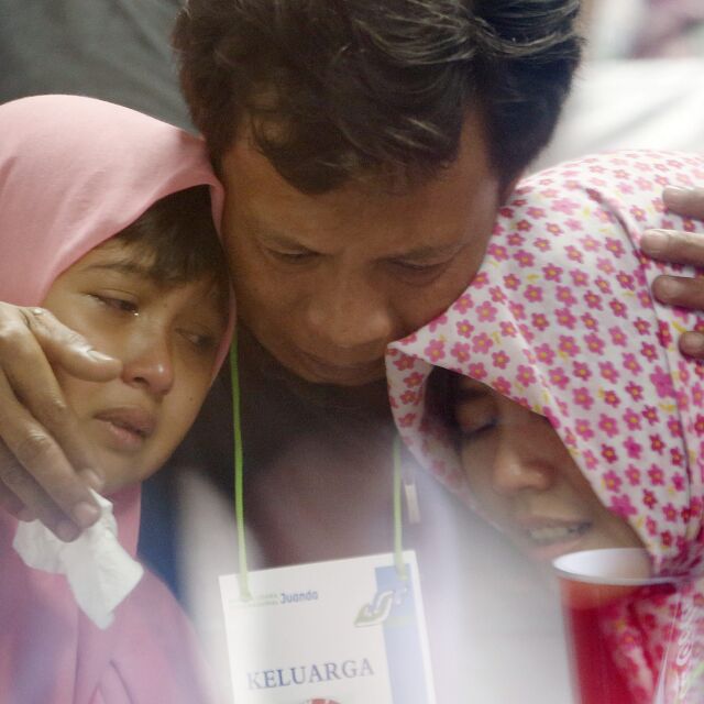 Мъката след авиокатастрофата на AirAsia