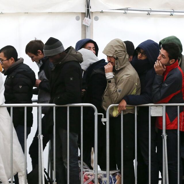 Напливът от мигранти към Европа продължава и по Коледа