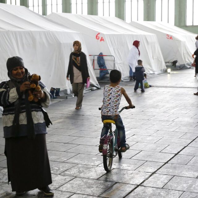 Над 55 хил. бежанци поискали убежище в Германия за месец