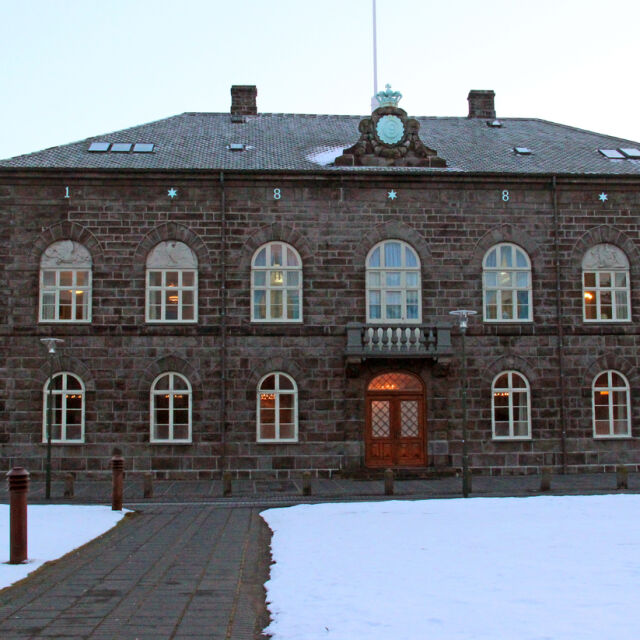 Исландската пиратска партия получи мандат за съставяне на правителство