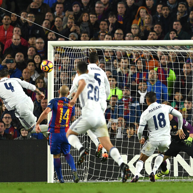 С гол в края Серхио Рамос донесе точка на "Реал"  срещу "Барселона"