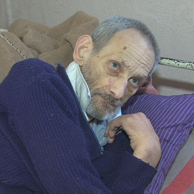 Болен мъж живее в пълна мизерия в Община Рила. Защо не получава помощ?