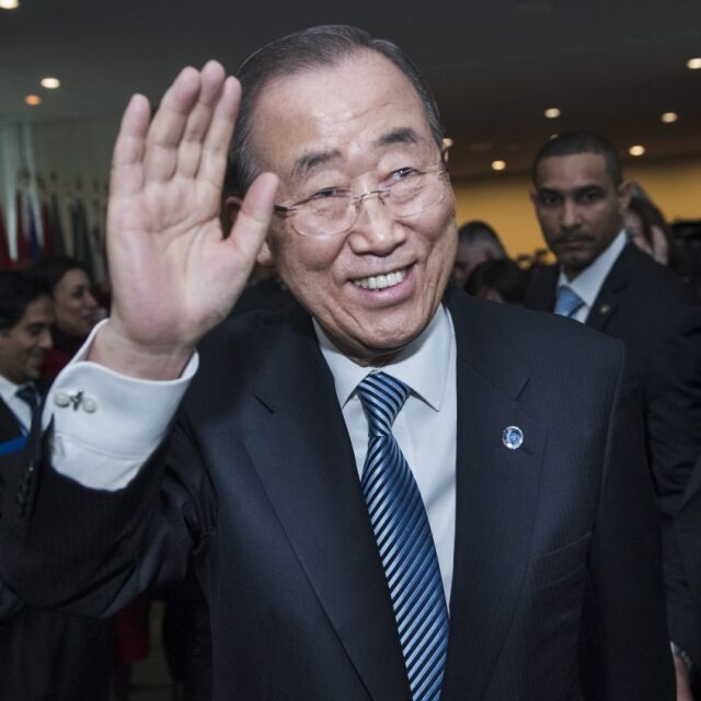 Бан Ки-мун напуска ООН, пошегува се, че бил като Пепеляшка