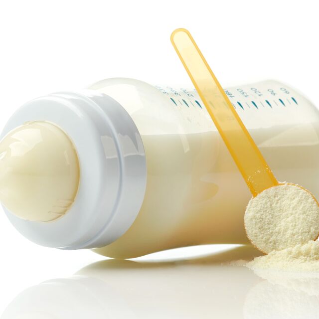 Франция започва разследване за заразените със салмонела детски млека
