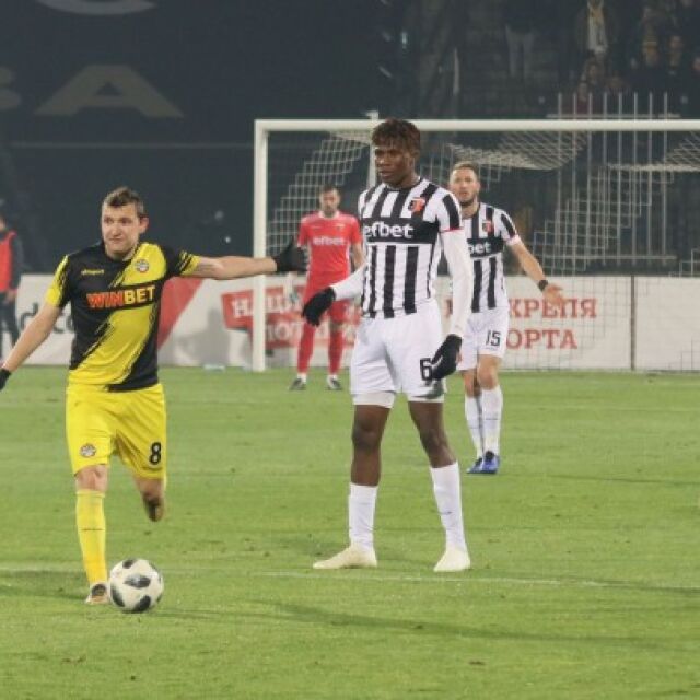 "Ботев" взе 108-oто дерби на Пловдив, Неделев вкара фамозен гол