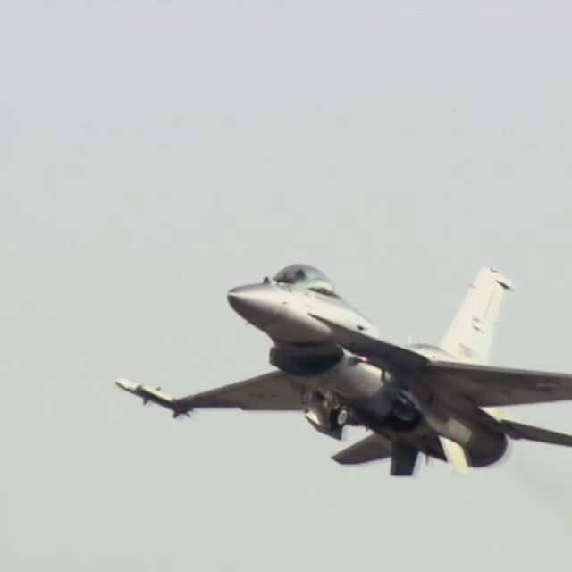 Компанията производител на F-16 представя самолетите у нас