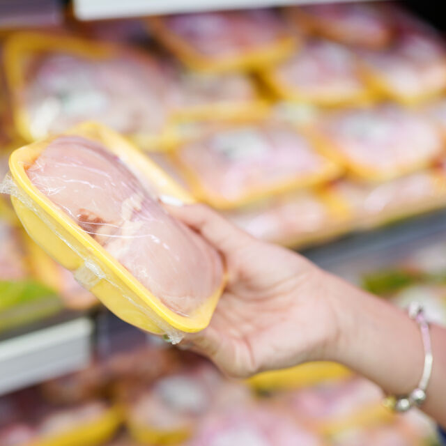 БАБХ откри нови над 20 тона пилешко със салмонела