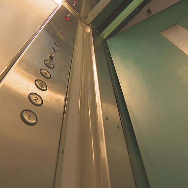 Безопасни ли са асансьорите: Кой поддържа джиесем модулите и как да реагираме при повреда?