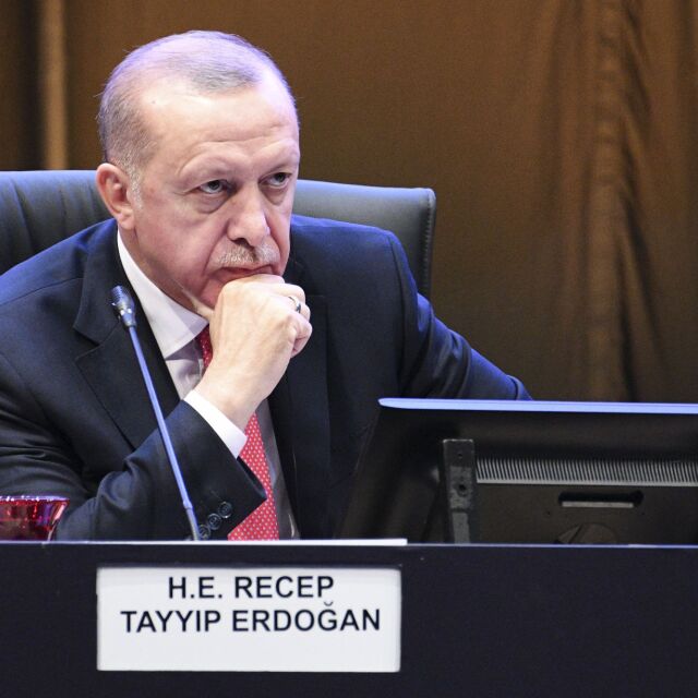 Ердоган: Турция ще изпрати войски в Либия в отговор на отправено от Триполи искане